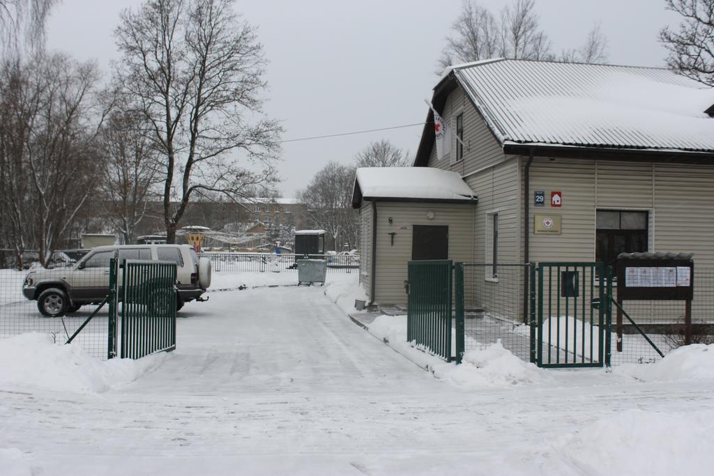 Latvijas Sarkana Krusta Viesnica Rezekne Ngoại thất bức ảnh